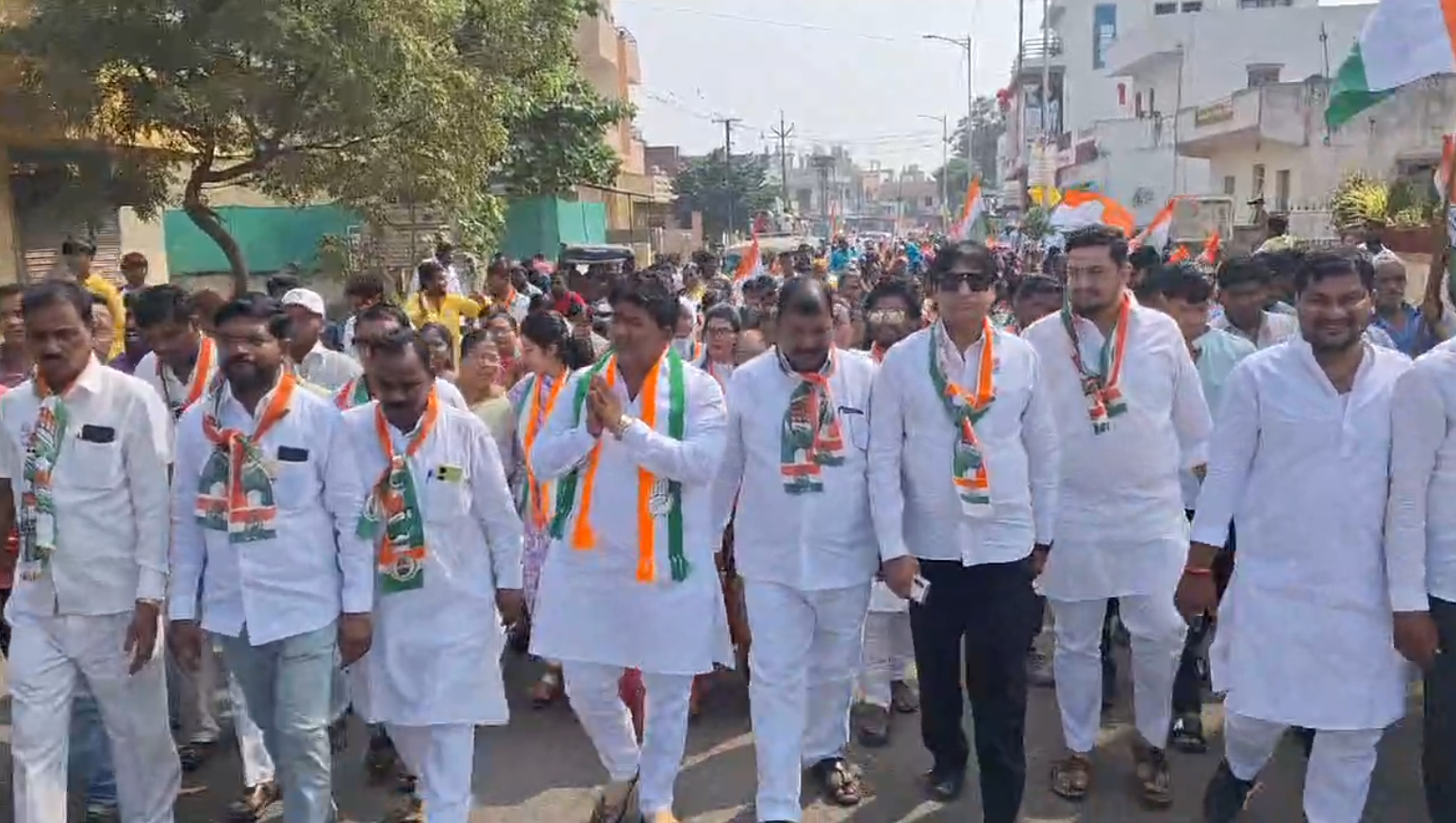 चेतन नरोटे यांच्या प्रचारार्थ पदयात्रा –