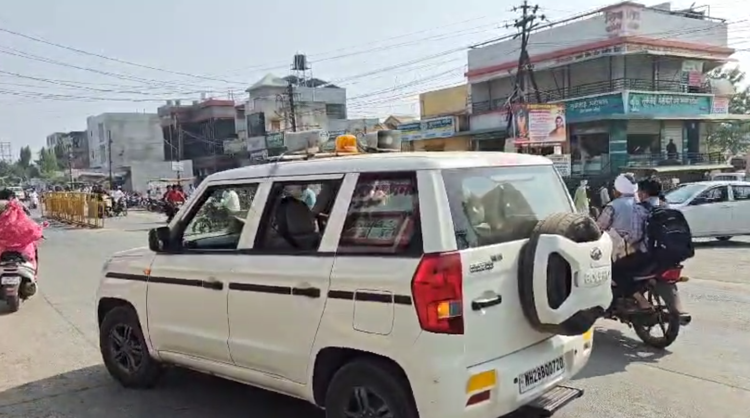  मेहकरमध्ये दोन गटात वाद, गाड्यांची जाळपोळ; 23 जणांना केली अटक