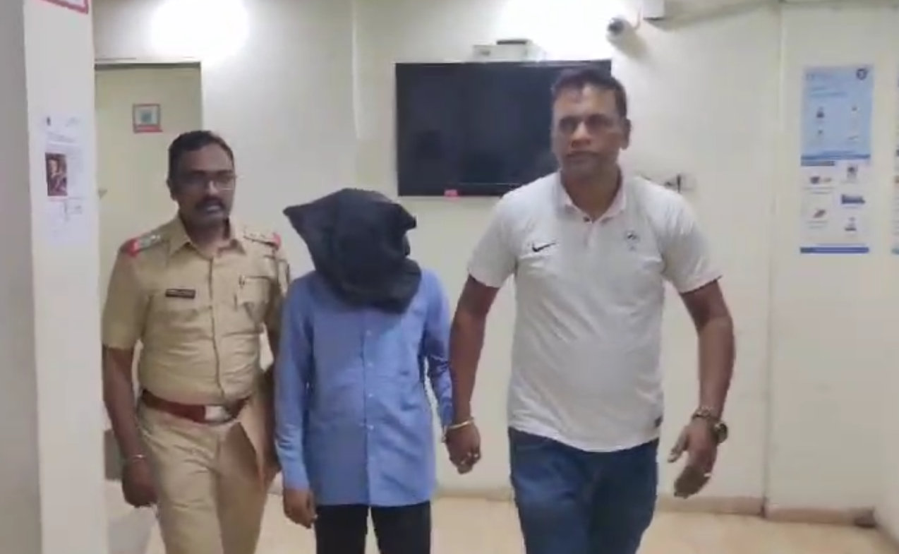  पहिली बायको मेली, दुसरीशी लग्न केलं तिला अंधारात ठेवून तिसरीला फसविले; डोंबिवलीच्या भामट्याला पोलिसांनी केली अटक..